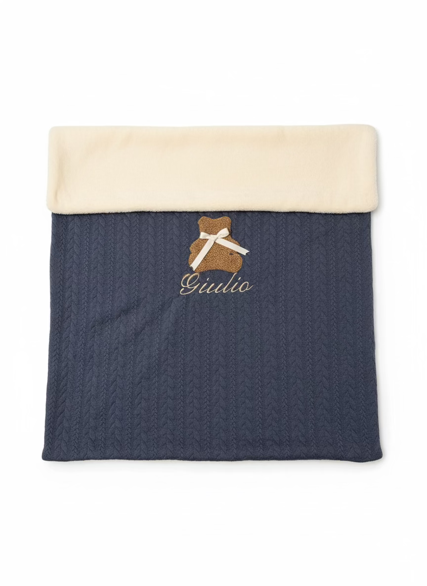 Copertina bimbo con ricamo