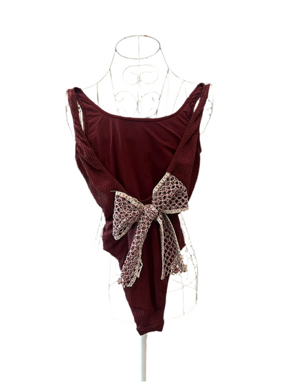 Costume bordeaux